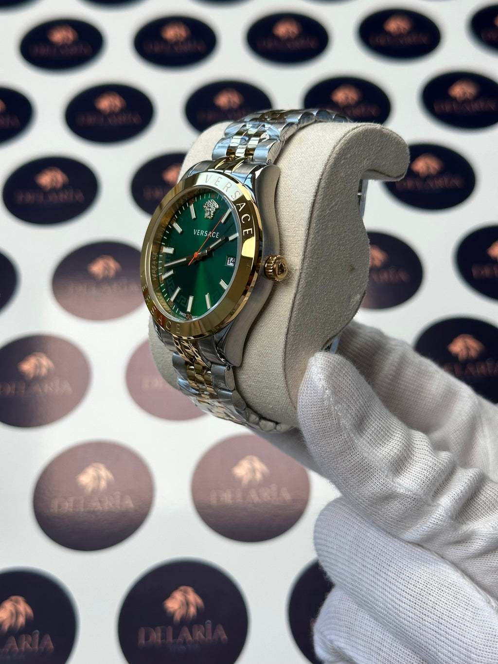 Versace 42 mm Green Dial Gold-Silver Jubile