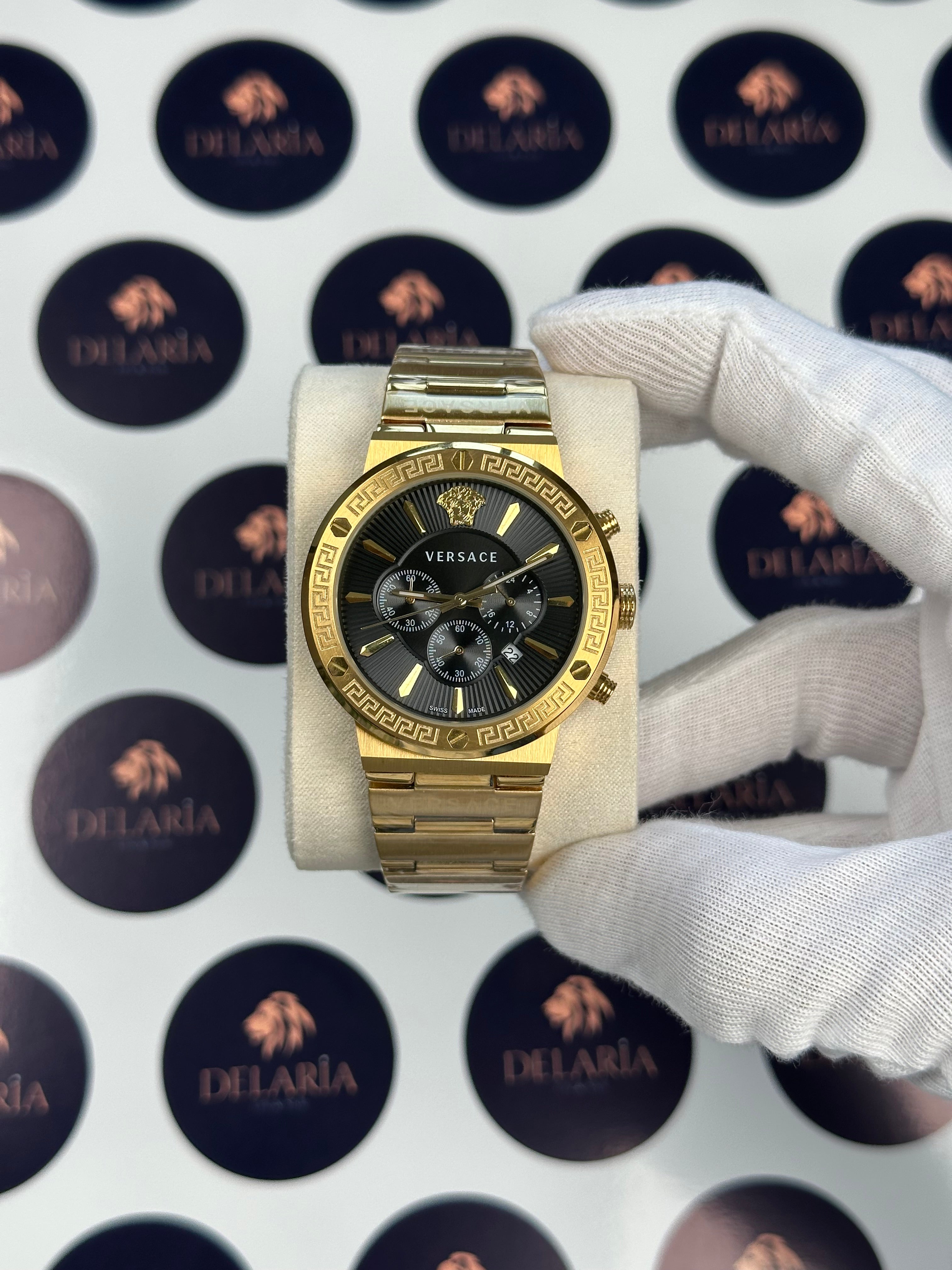 VERSACE 43 MM CHRONOGRAPH BLACK DIAL GOLD