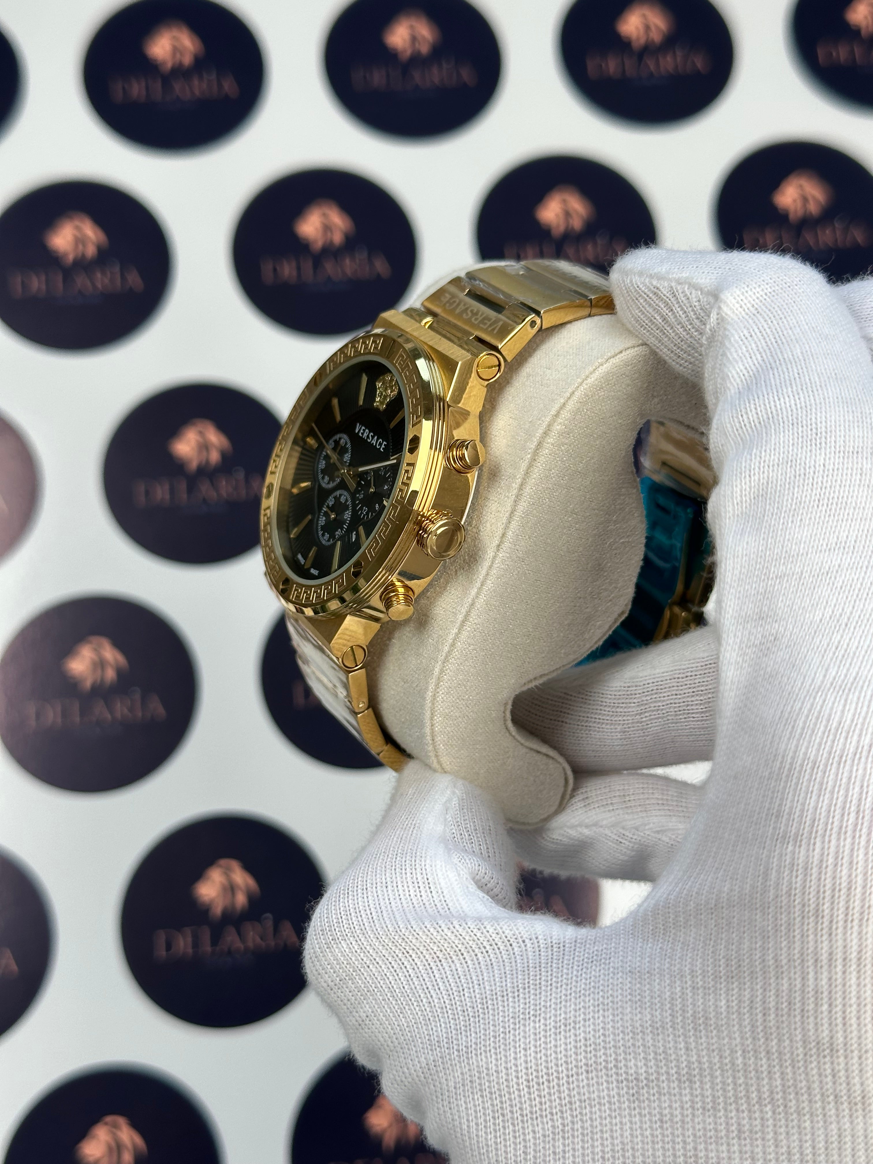 VERSACE 43 MM CHRONOGRAPH BLACK DIAL GOLD