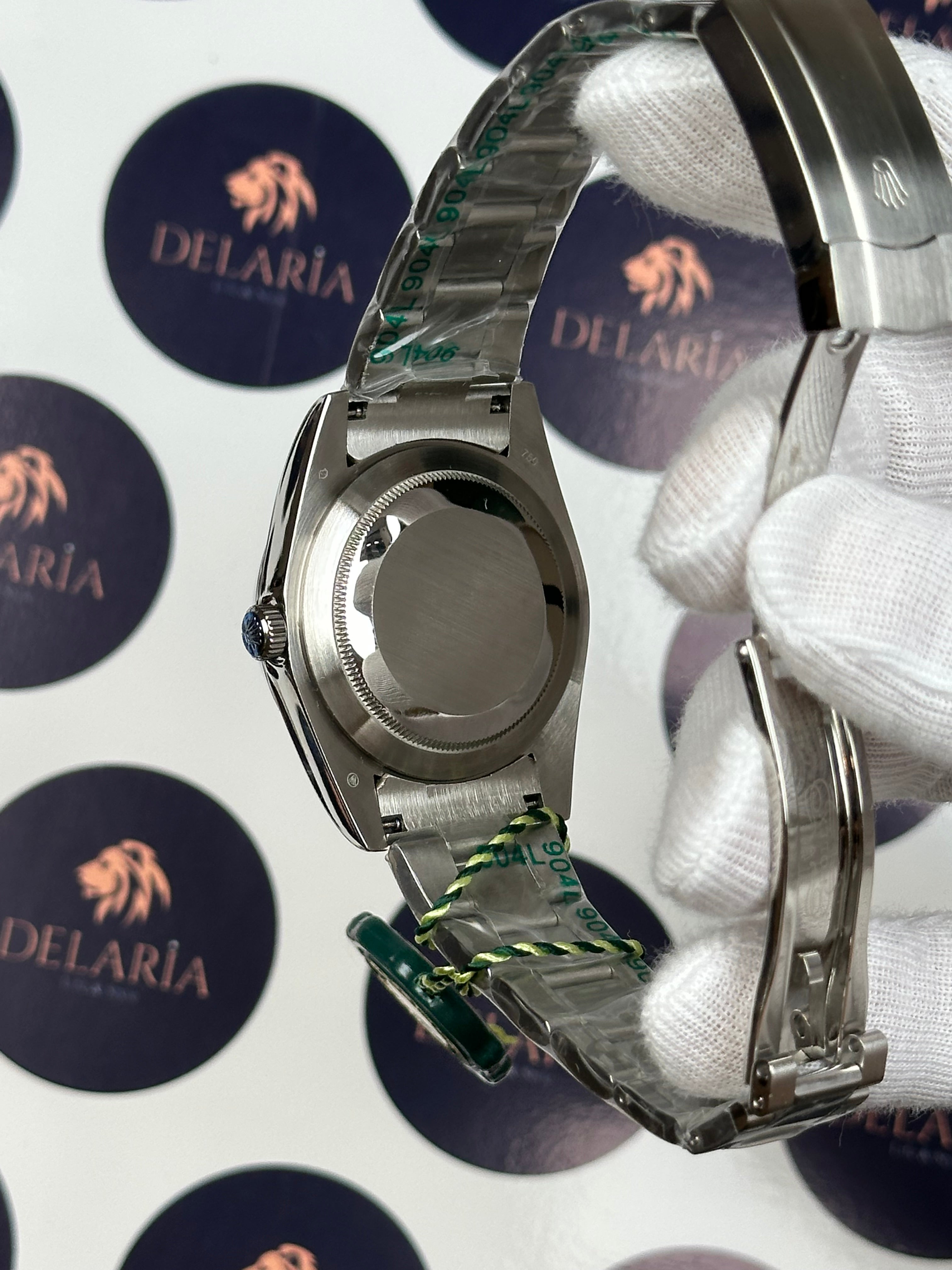 ROLEX OYSTER PERPETUAL 41 MM TURQUOISE DIAL SILVER
