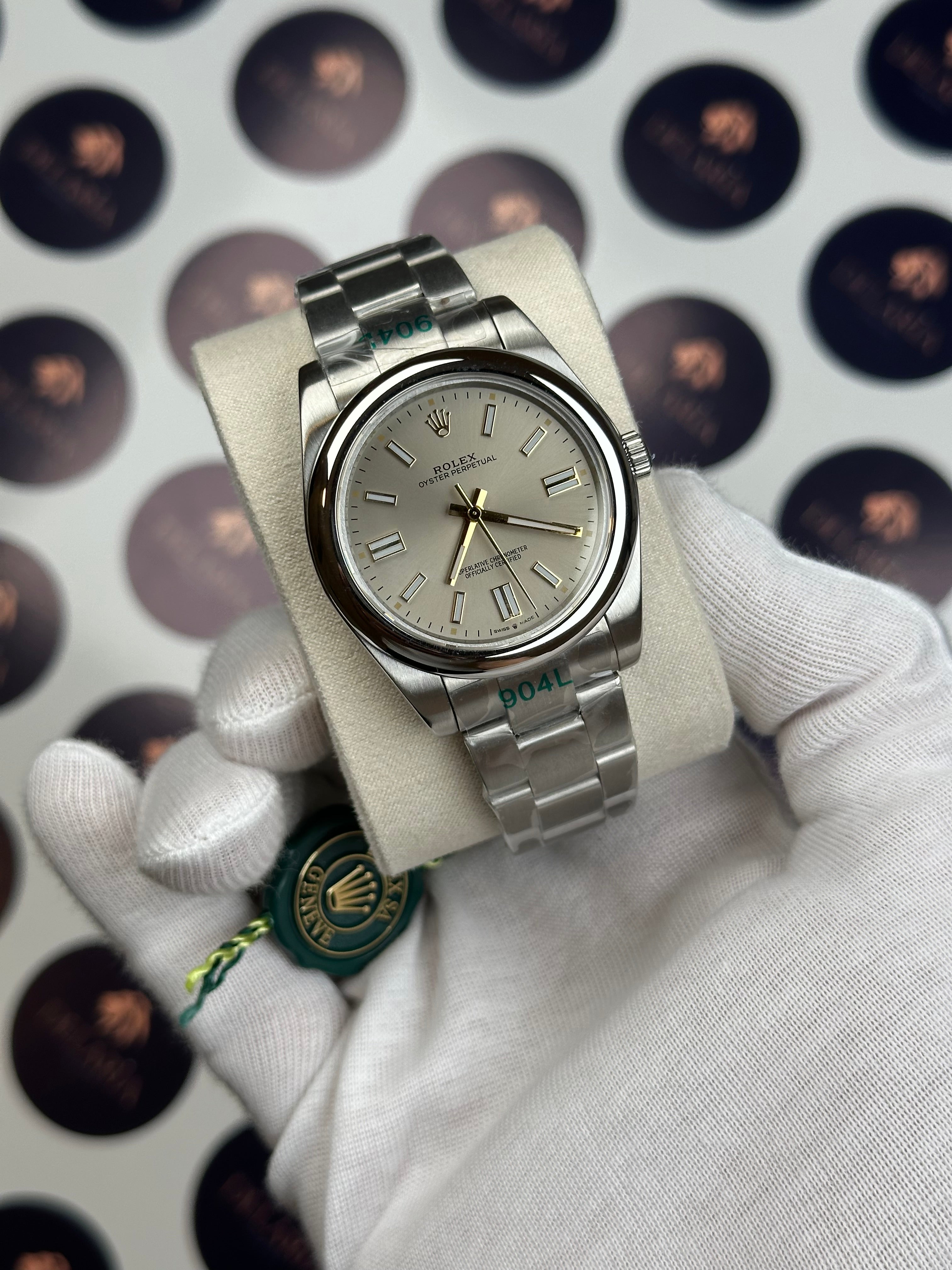 ROLEX OYSTER PERPETUAL 41 MM GREY DIAL SILVER