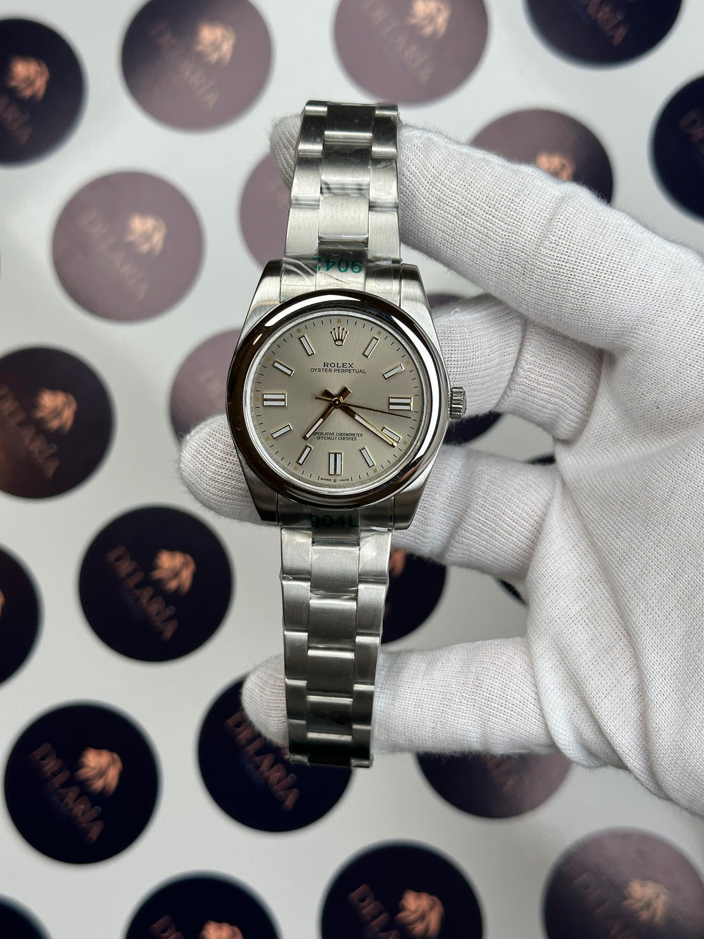 ROLEX OYSTER PERPETUAL 41 MM GREY DIAL SILVER