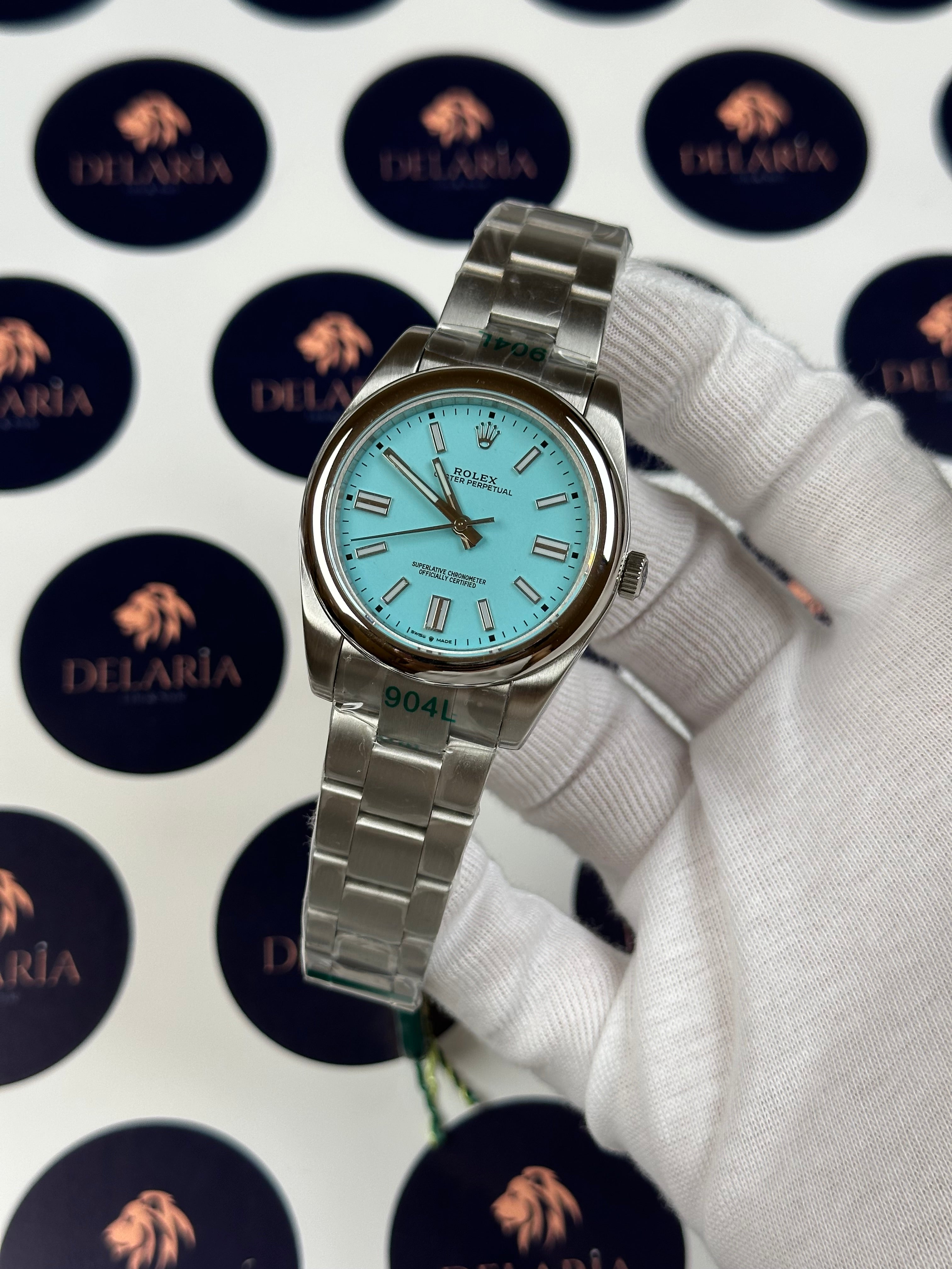 ROLEX OYSTER PERPETUAL 41 MM TURQUOISE DIAL SILVER