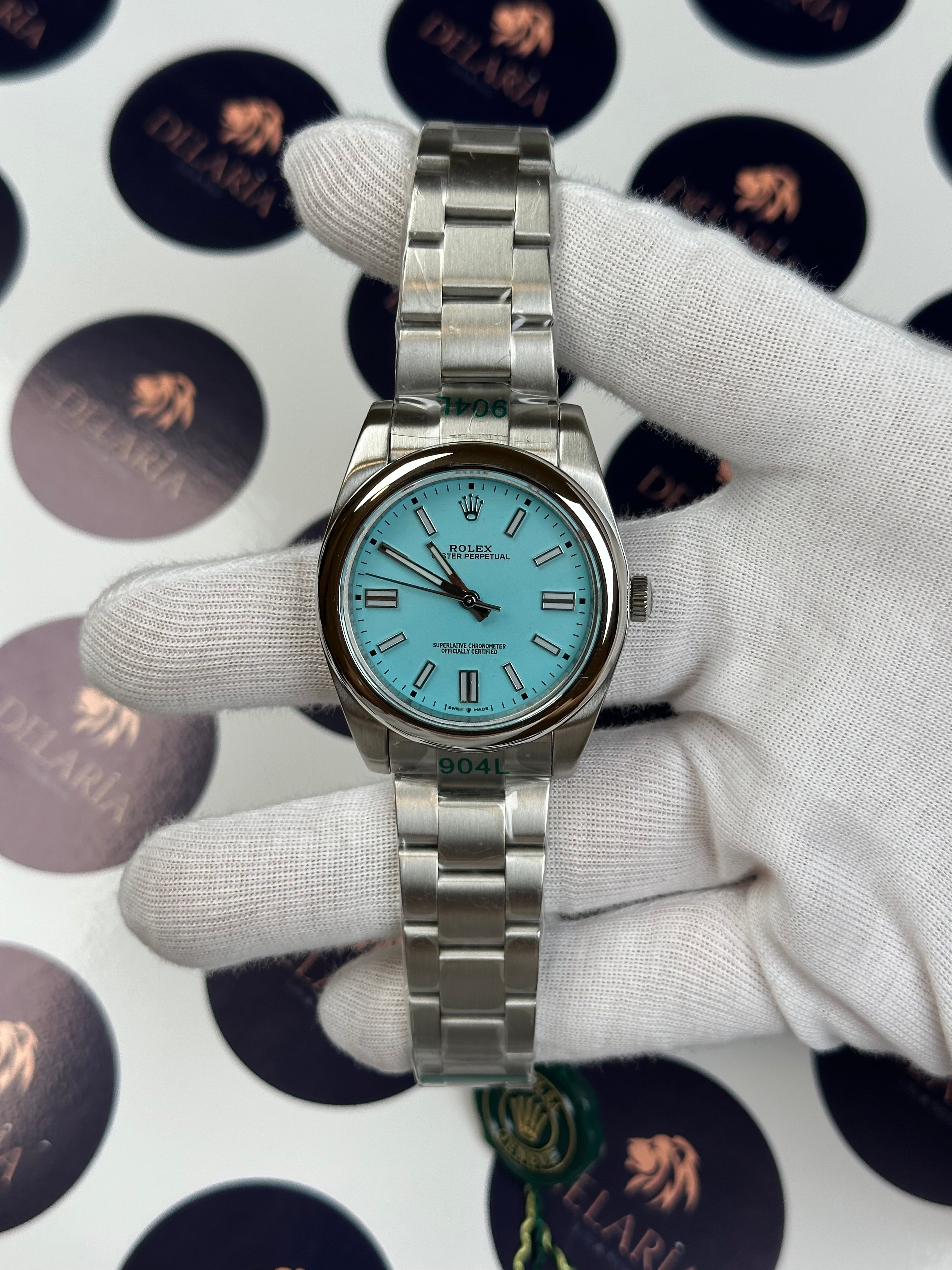 ROLEX OYSTER PERPETUAL 41 MM TURQUOISE DIAL SILVER