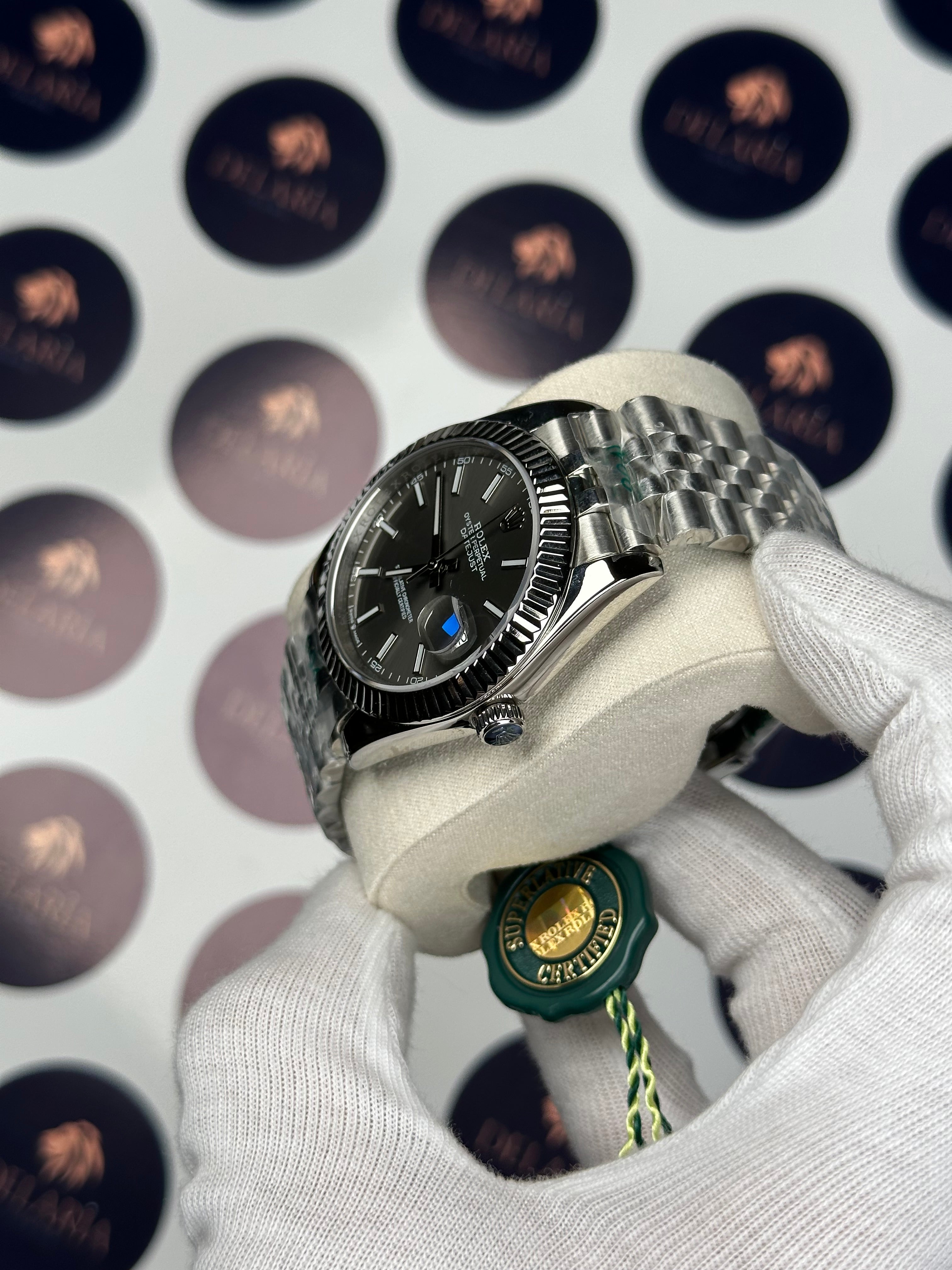 ROLEX DATEJUST 41 MM GREY DIAL SILVER JUBILE