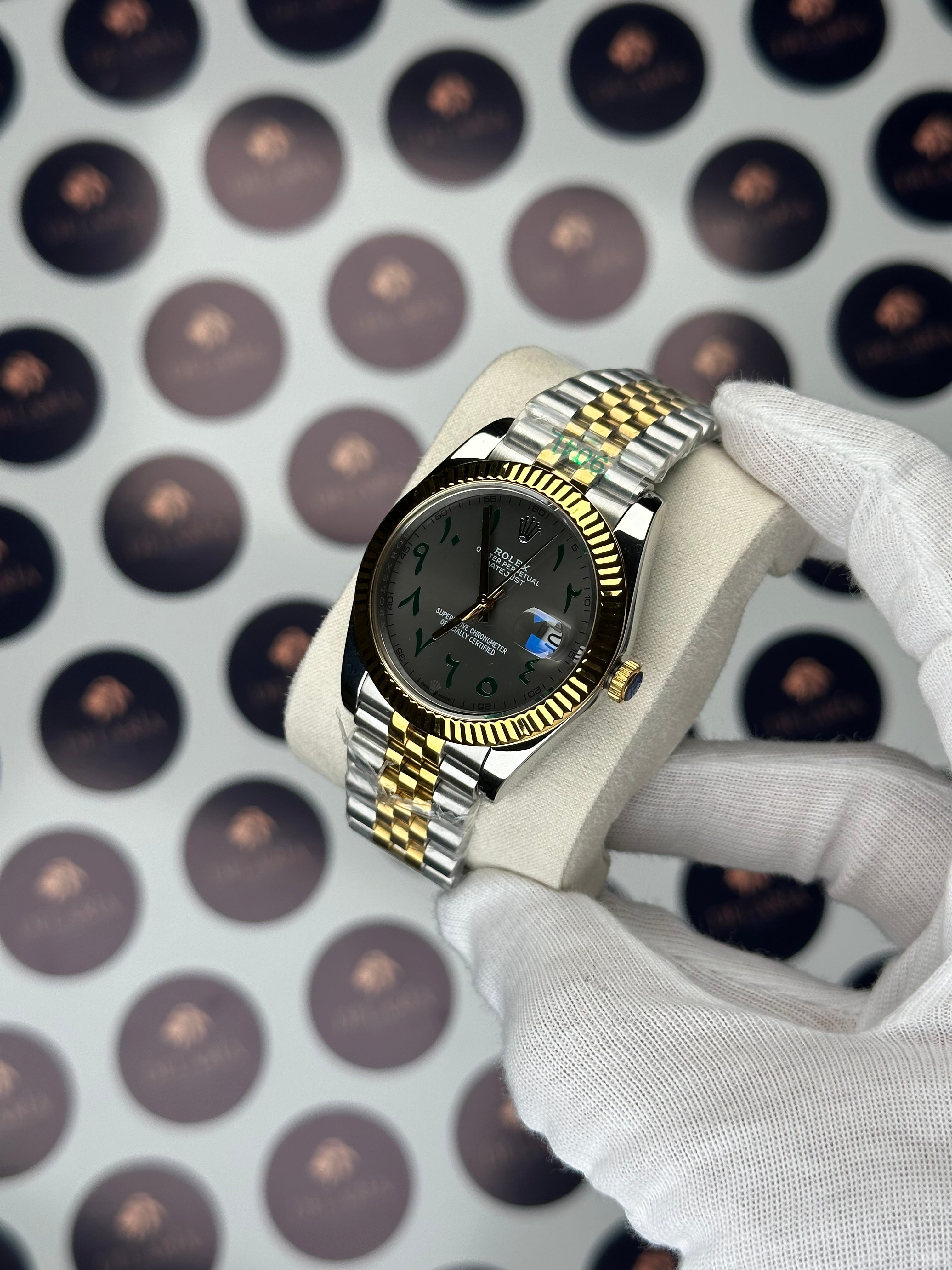 ROLEX DATEJUST 41 MM WIMBLEDON ARABIC INDEX GOLD-SILVER JUBILE