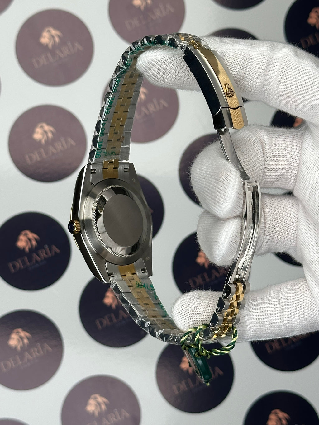 ROLEX DATEJUST 41 MM PEARL WHITE DIAL GOLD-SILVER JUBILE