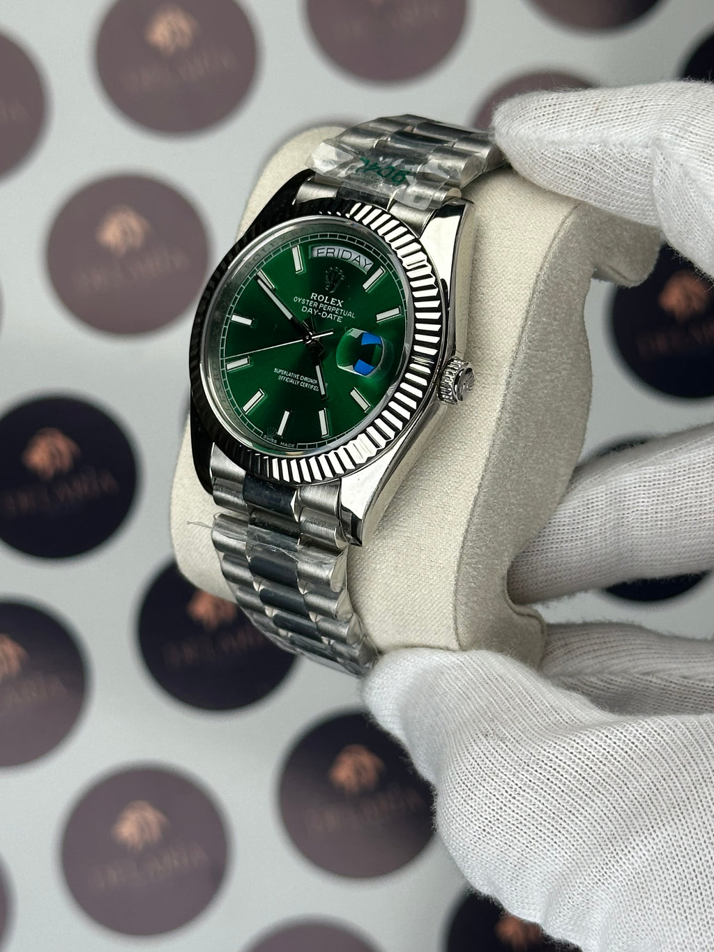 ROLEX DAY-DATE 40 MM GREEN DIAL SILVER PRESIDENT