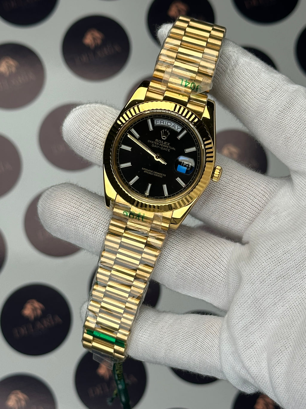 ROLEX DAY-DATE 40 MM BLACK DIAL GOLD PRESIDENT
