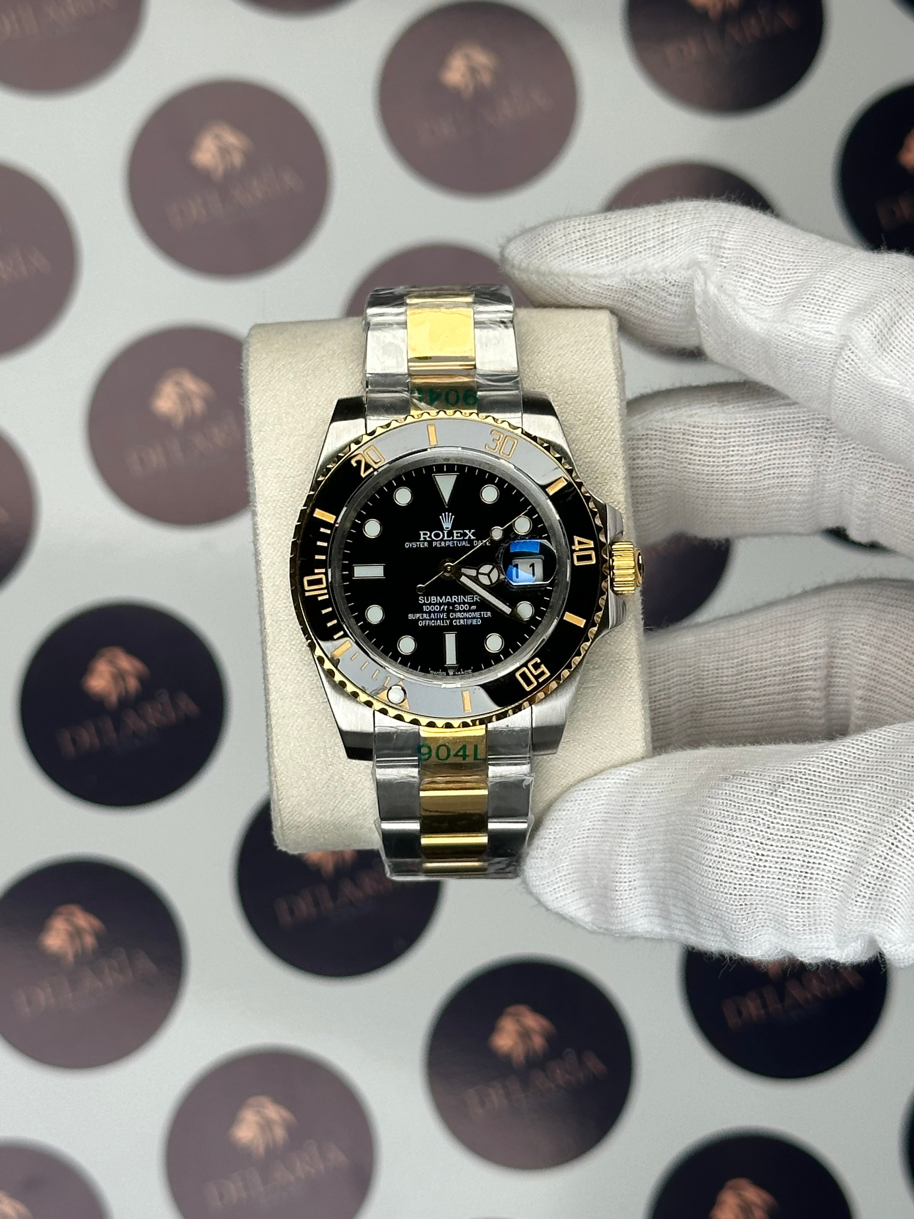ROLEX SUBMARINER 41 MM BLACK DIAL GOLD-SILVER OYSTER