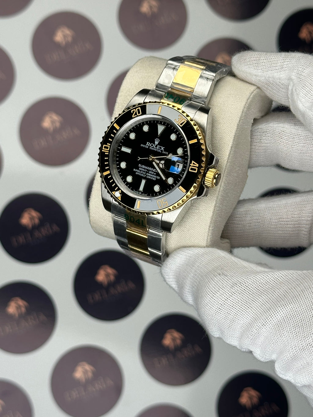 ROLEX SUBMARINER 41 MM BLACK DIAL GOLD-SILVER OYSTER