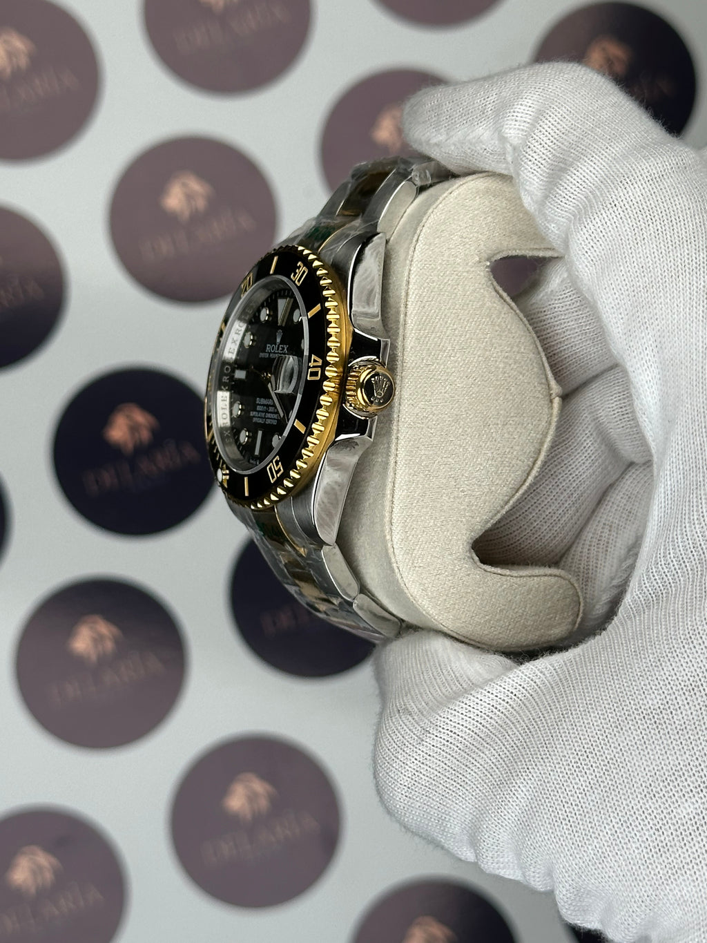 ROLEX SUBMARINER 41 MM BLACK DIAL GOLD-SILVER OYSTER