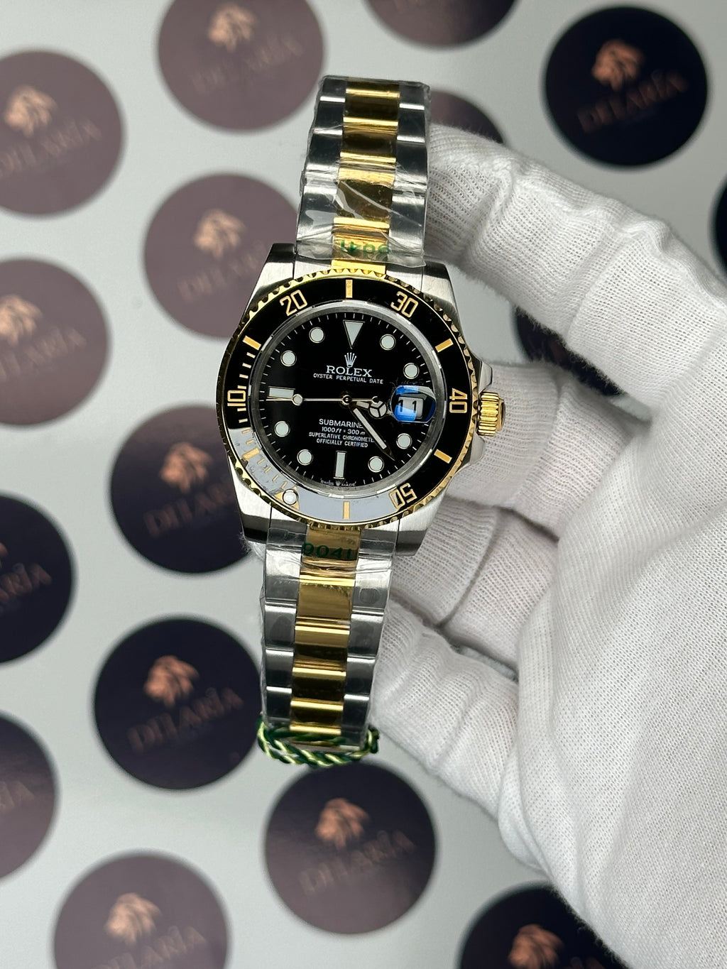 ROLEX SUBMARINER 41 MM BLACK DIAL GOLD-SILVER OYSTER