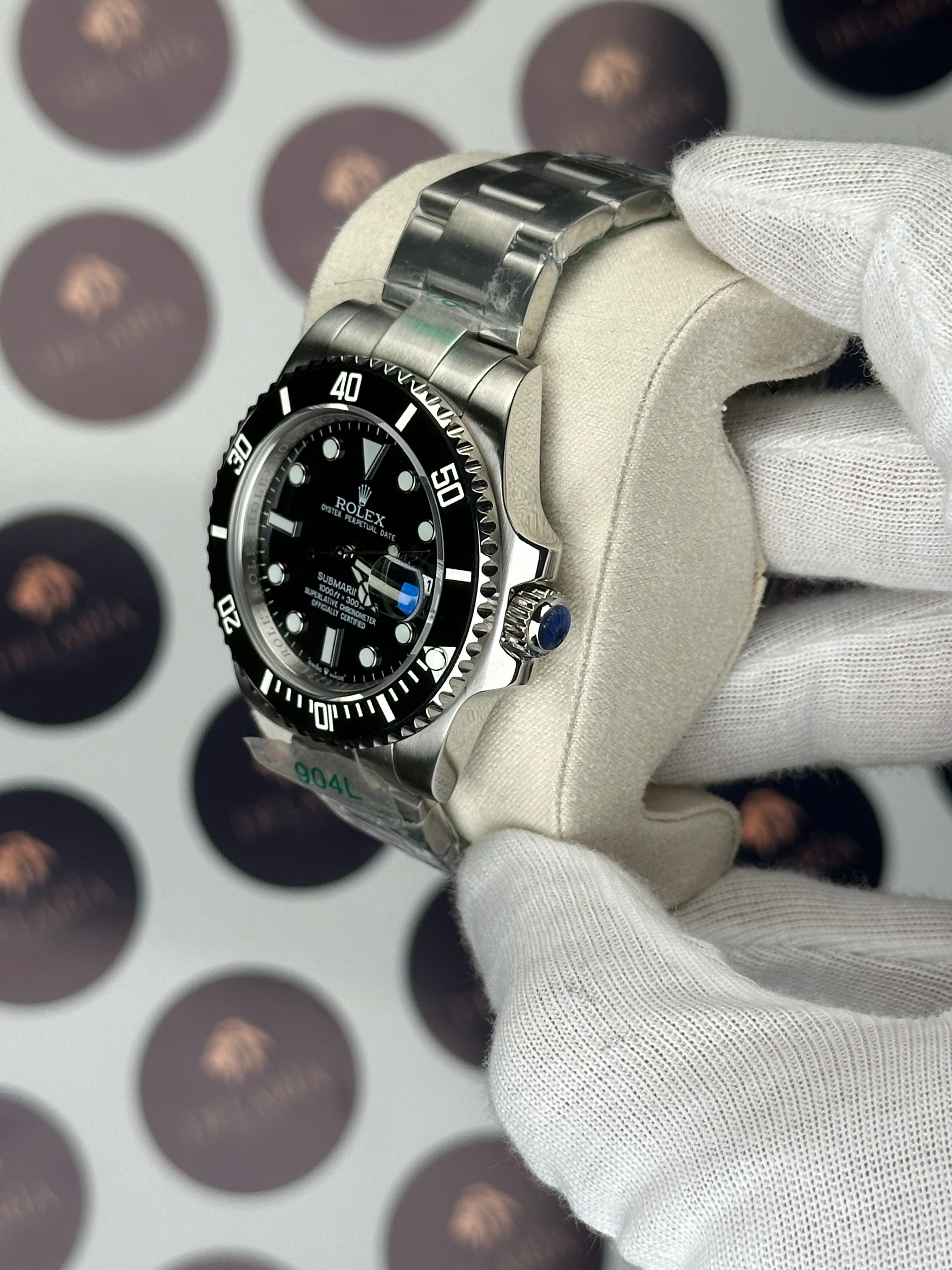 ROLEX SUBMARINER DATE 41 MM CLASSIC OYSTER