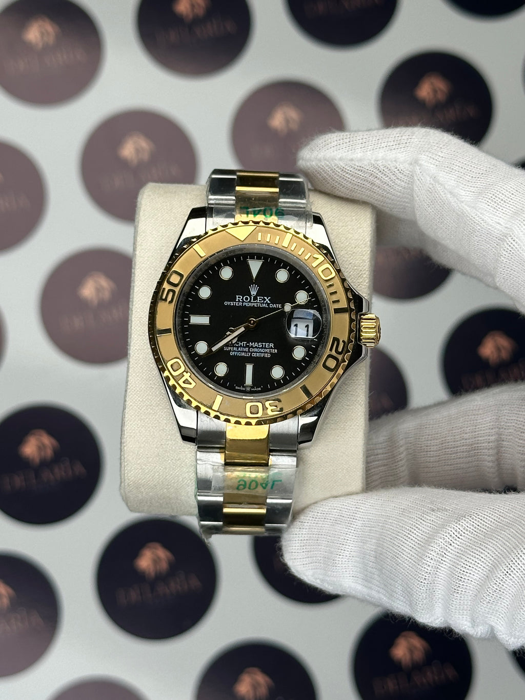 ROLEX YATCH-MASTER 42 MM BLACK DIAL GOLD-SILVER OYSTER