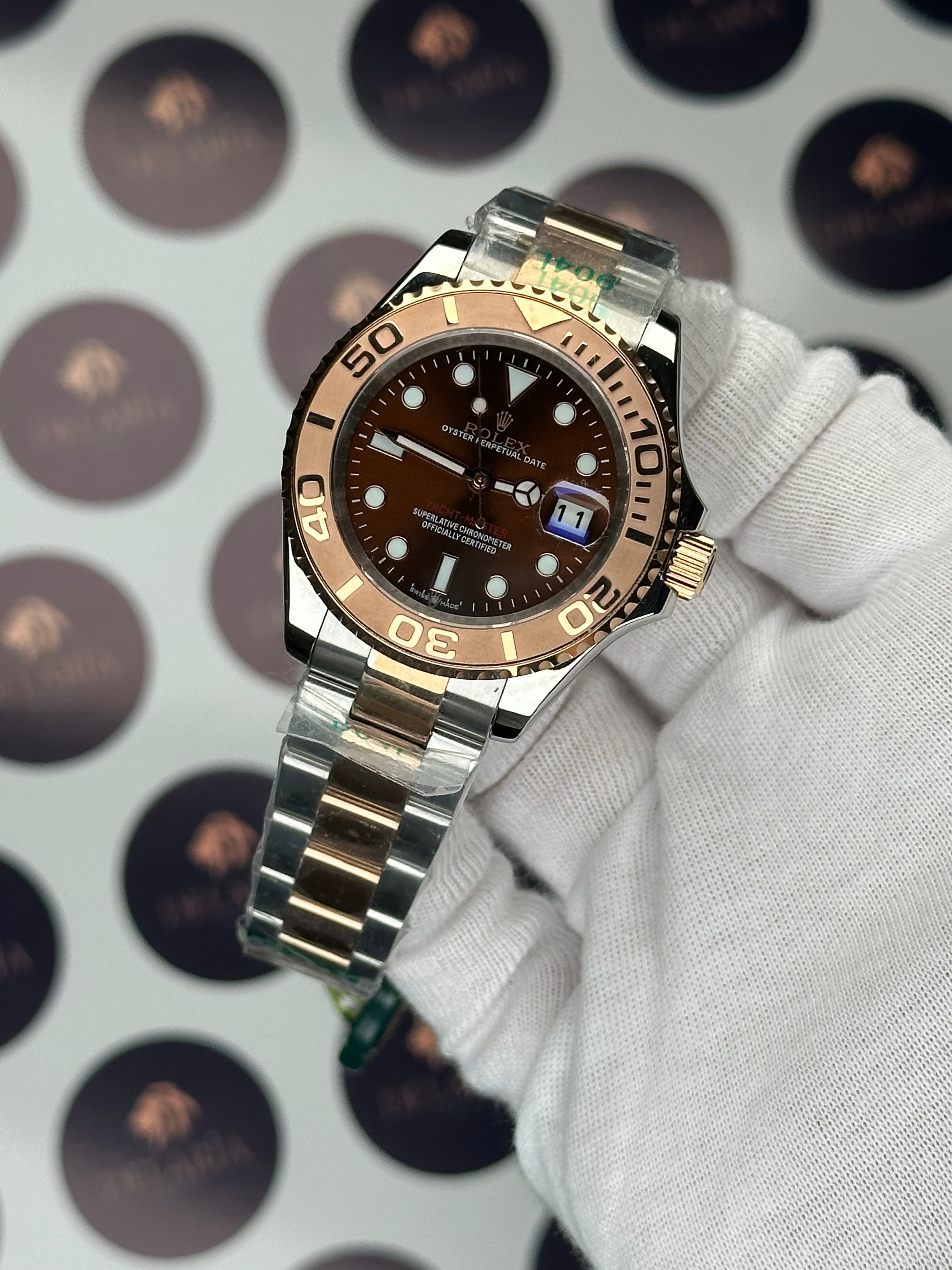ROLEX YATCH-MASTER 42 MM CHOCOLATE DIAL ROSE-SILVER OYSTER