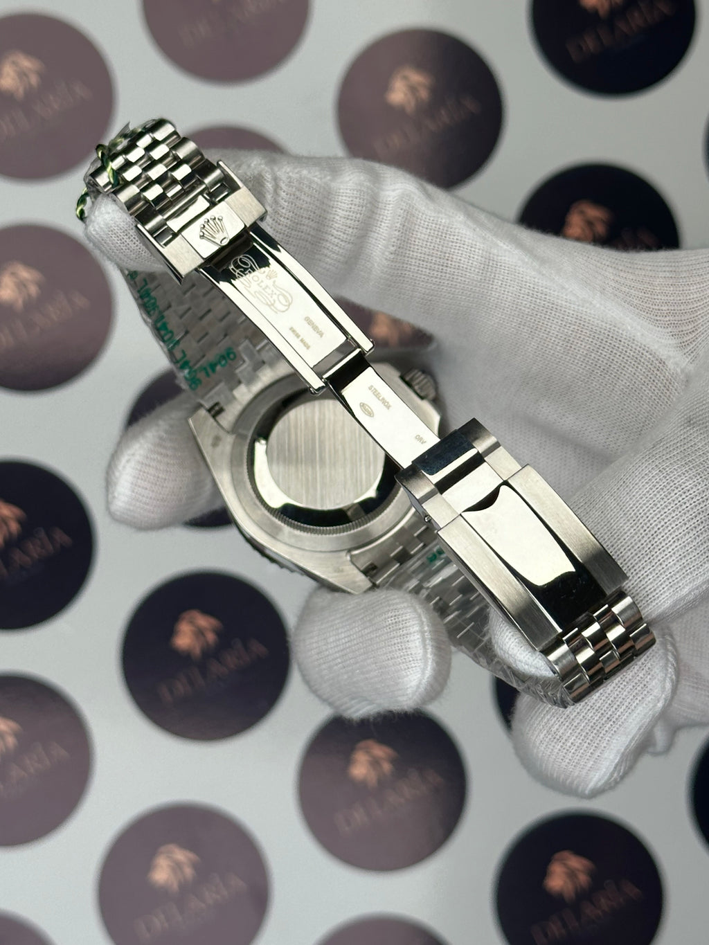 ROLEX GMT-MASTER II BLACK DIAL PEPSİ JUBILE