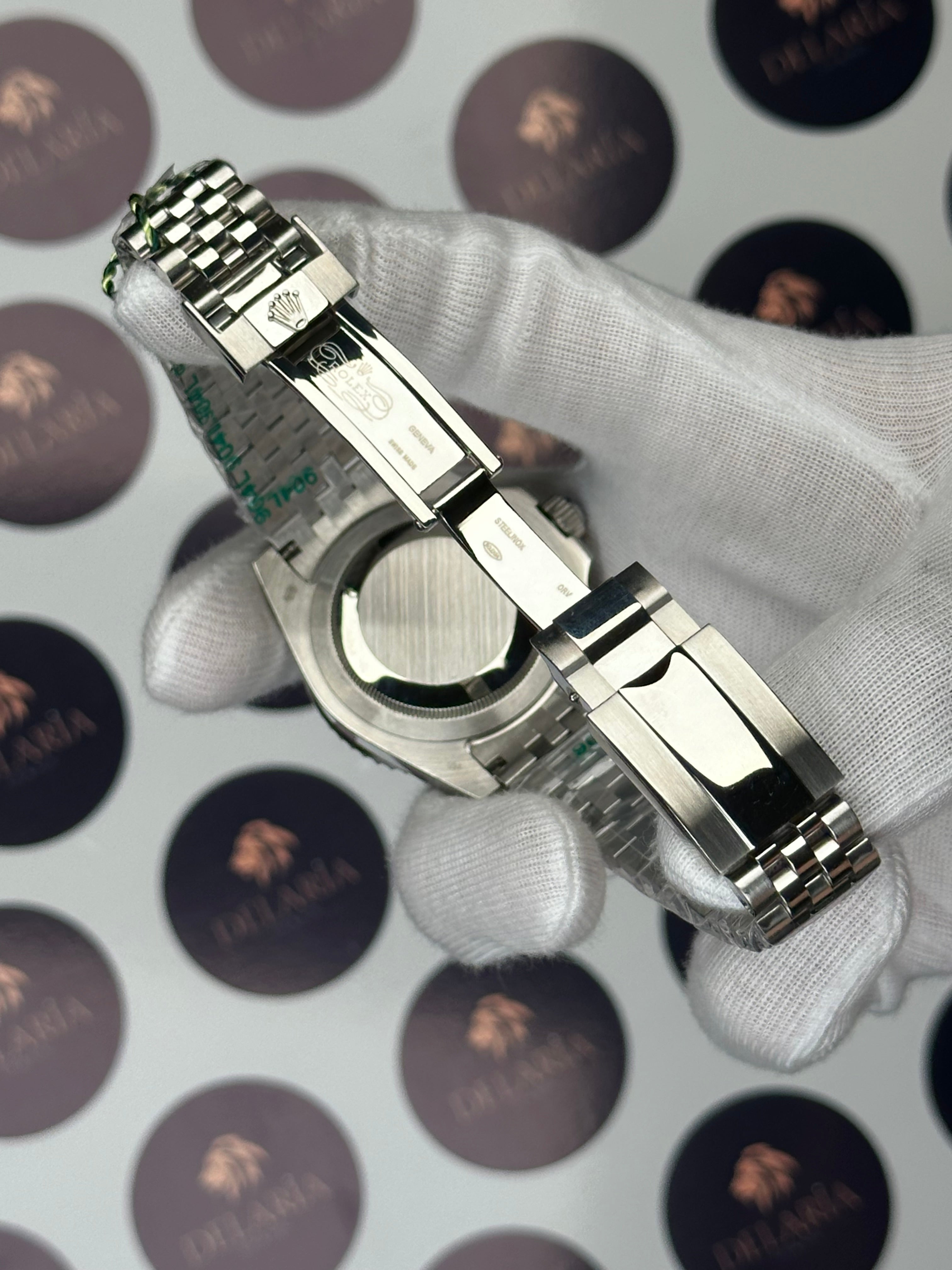 ROLEX SUBMARINER 41 MM HULK JUBILE