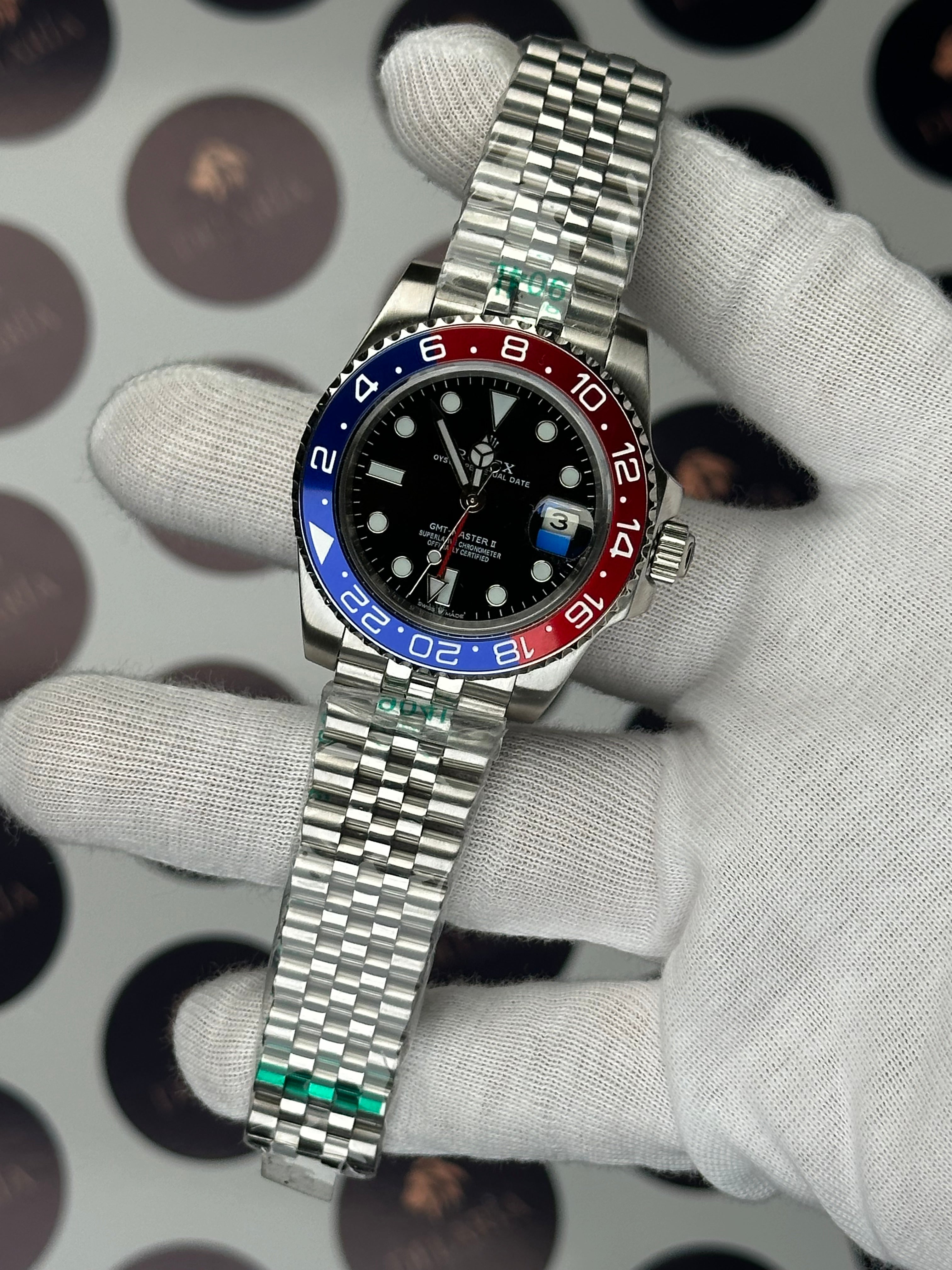 ROLEX GMT-MASTER II BLACK DIAL PEPSİ JUBILE