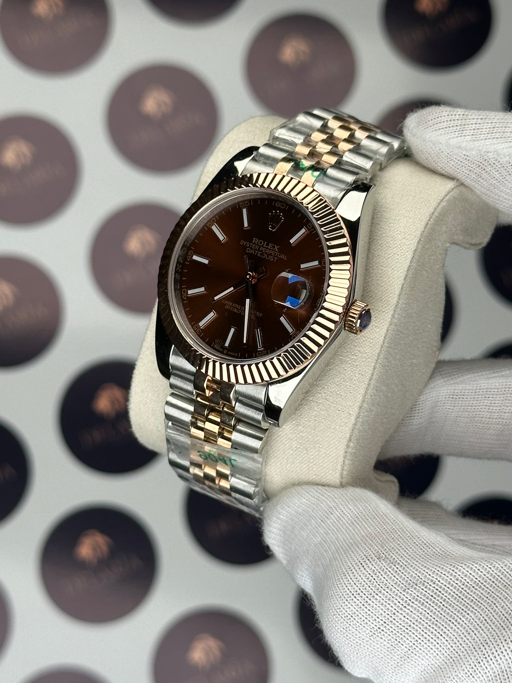 ROLEX DATEJUST 41 MM CHOCOLATE DIAL ROSE-SILVER JUBILE