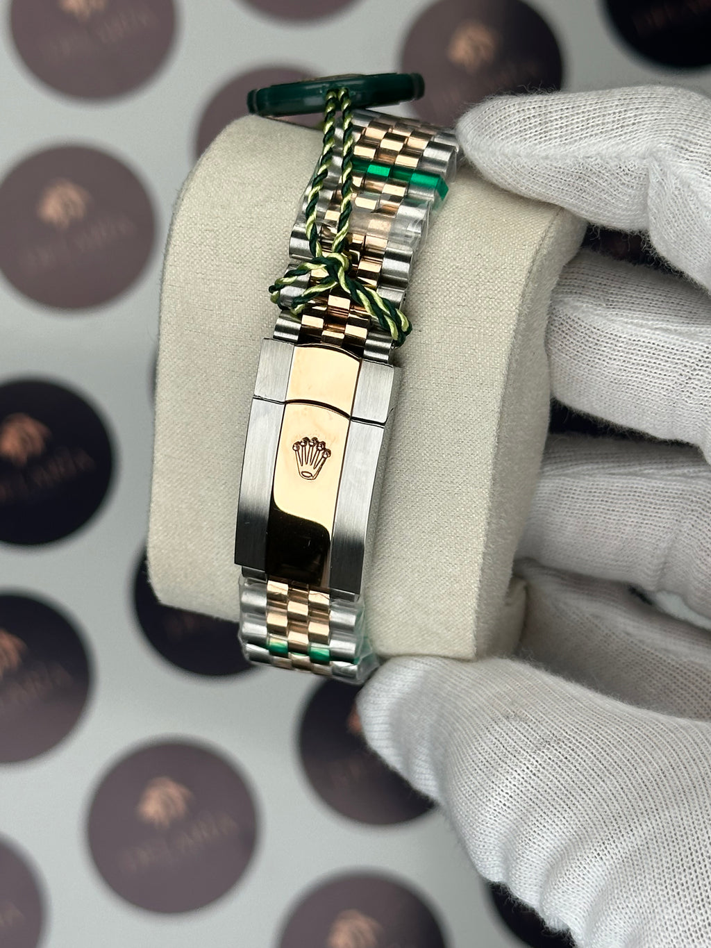 ROLEX DATEJUST 41 MM CHOCOLATE DIAL ROSE-SILVER JUBILE